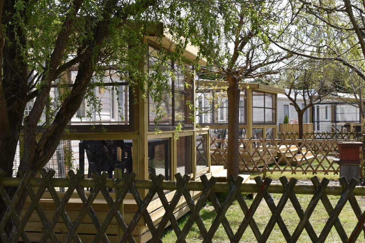Camping Paradis Le Moulin Des Oies Belz Exterior photo